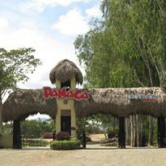 Villa Fincas Panaca Herrer�a 13 Grupo Vip