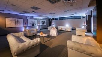 Hotel Suites At 1 King West