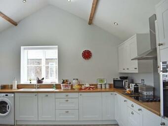 The Stables - Uk13196