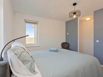 Simplistic Holiday Home In Scherpenisse With Garden