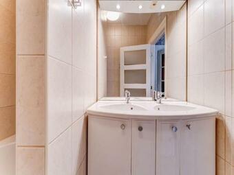 Pleasant Apartment In Sint Maartensbrug With Garden