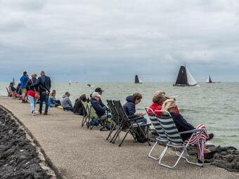 De Villa Aan De Middelweg