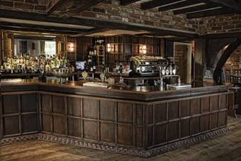 Posada Staunton Arms