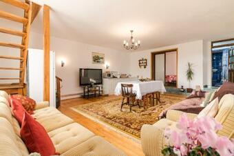 Hostal Casa De Vacanta Mirela