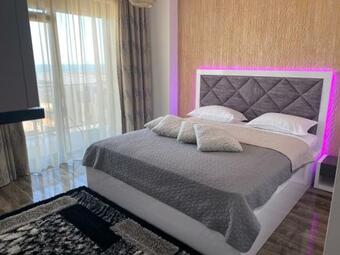 Vip Sea View Apartments