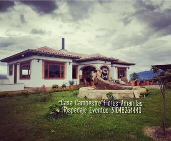 Casa Campestre Flores Amarillas