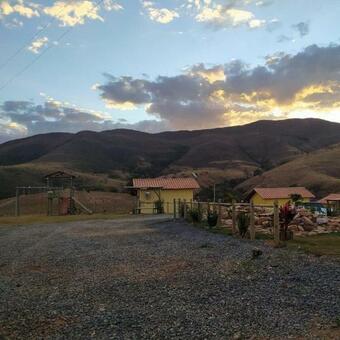 Hostal Ref�gio P� Da Serra - Chal�s