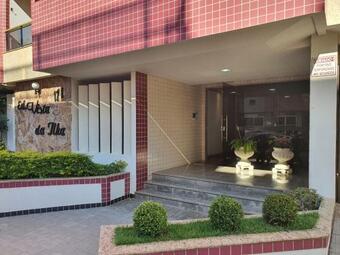 Apartamento Quadra Praia Com Vista Mar