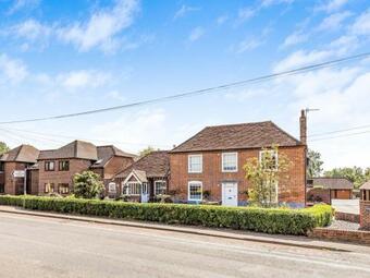 Pass The Keys Smart, New 2 Bedroom Apartment In Fishbourne