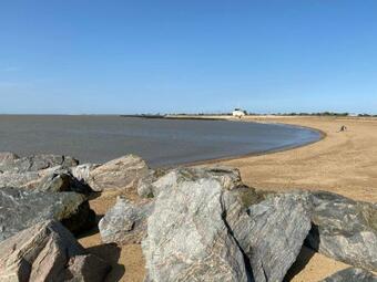 Cluckworthstaycation