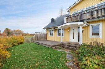 Large Spacious 4br House Perfect For Workers Near Wind Farms