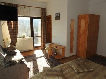 Hostal Pensiunea Top Demac