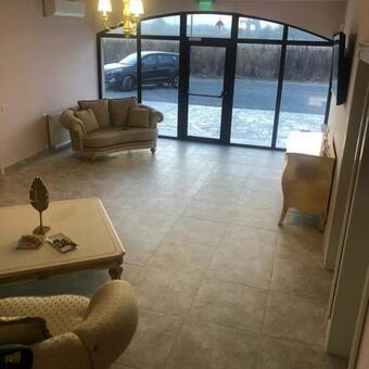 Hostal Pensiunea Oana ???