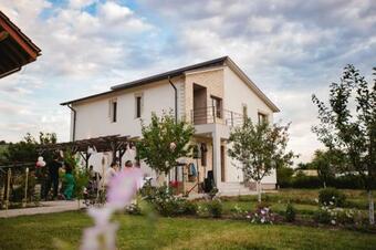 Hostal Pensiunea Diana