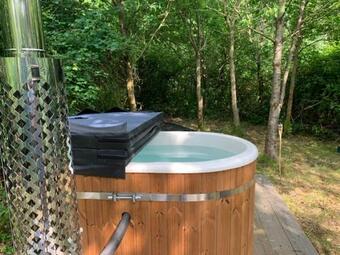 Dorothy Goes Glamping