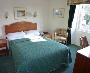 Somerton House Hotel