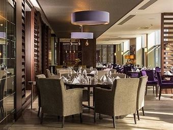 Radisson Blu Waterfront Hotel, Jersey