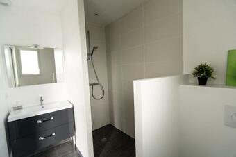 Hostal Studio Ind�pendant Chez L?habitant Au Calme