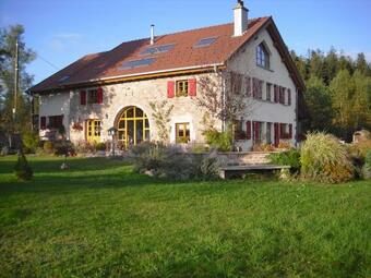 Bed & Breakfast "chambre Merisier" Dans Une Ferme Avec �tang Priv� Au Coeur De La R�gion Des Mille �tangs, Faucogney-et-la-mer