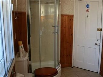 Hostal Westcot Guest House