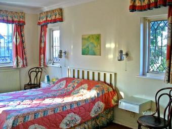 Villa Woodlands Avenue