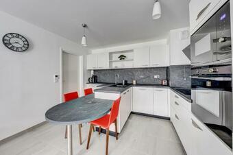 Apartamento Appartement Avec Terrasse - Cit� Universitaire