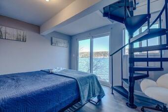 Apartamento Modern Winnipesaukee Lake Front Retreat (naples)