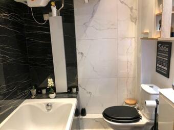 Bed & Breakfast La Maison Des Moulineaux