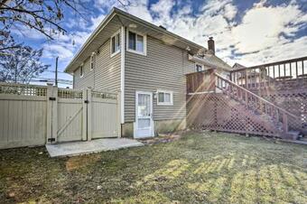 Freeport Guesthouse - Walk To Nautical Mile!