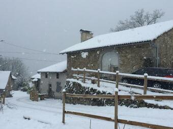 La Grange Du Lac De Cantal�s