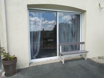 Hostal Un Petit Coin De Vend�