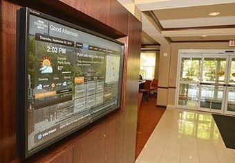 Hotel Courtyard Middlebury