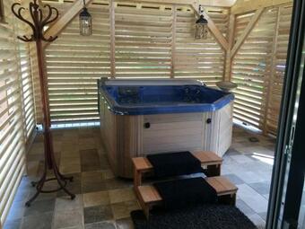 Gite Bien-�tre Hammam Et Jacuzzi ,sauna