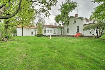 Apartamento Romantic Apt Near Wineries, Golf And Lake Erie!