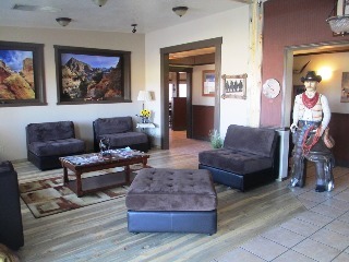 Motel Broken Spur Inn & Steakhouse