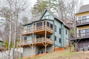 Cullowhee Home With Game Room, Wraparound Decks