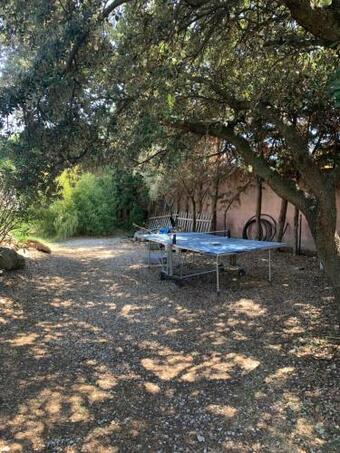 Jolie Villa Avec Piscine Et Pool House