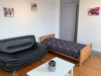 Apartamento Appartement Calme Proche A43 A48 Et Gare Sncf