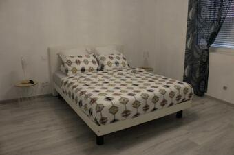 Hostal Le S�jour Qu'on M