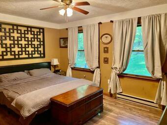 Beautiful Pocono Mountain Home