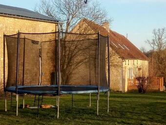 G�te Le Pin-la-garenne, 4 Pi�ces, 8 Personnes - Fr-1-497-155