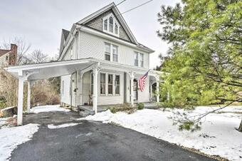 Spacious Home Pool, 7 Mi To Whitetail Slopes