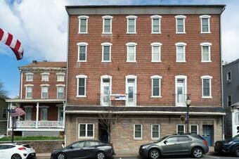 Apartamento Oasis And Modern Getaway, 5-star Location, Queen Bed, Parking