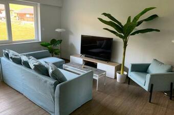 Apartamento T1 Bis De Standing R�nov� En Rez-de-jardin
