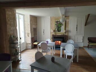 Hostal La Poup�e Bru - Magnifique Chambre Triple En Duplex