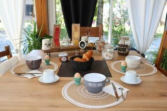 Bed & Breakfast Chez Martine Et Laurent