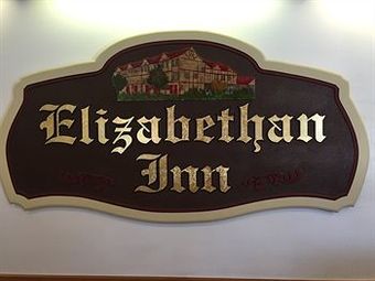 Motel Elizabethan Inn