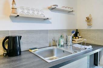 Charming T1 Apartment In A House With Garden And Parking #cp