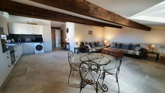 'au Coeur Des Vignes' - Private Apartment & Garden