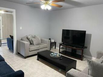 Sovereign Cottage - Self Check-in & Free Parking